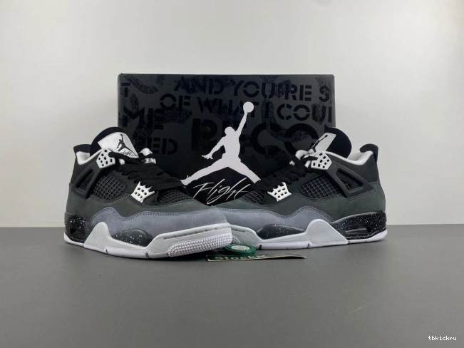 Reps TBkick 4 Fear Jordan FQ8138-002 Air 0729